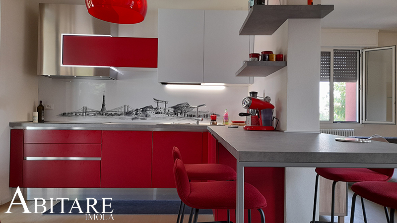 cucina oikos bianca rossa schienale coolors penisola arredamento imola bologna lugo interior design